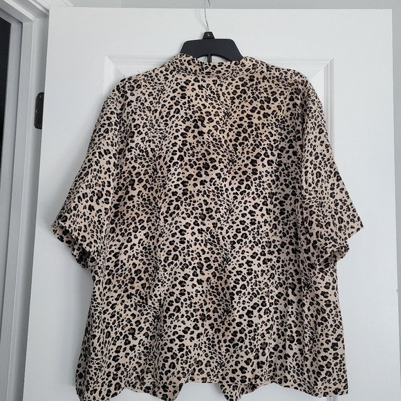 Quo-Silk Animal Print Button Down Short Sleece Shirt Blouse Women's Size 2xl - Picture 2 of 7